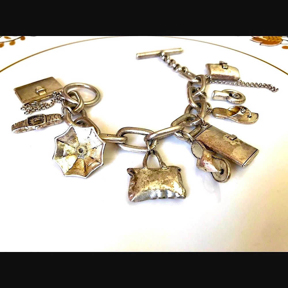 KENNETH COLE Charm Bracelet Silver Tone Toggle